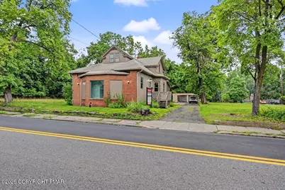  1198 W Main Street, Stroudsburg, PA 18360 - Photo 4
