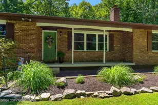 400 Ridge Cir, Cresco, PA 18326 - Photo 4