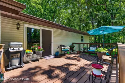  400 Ridge Circle, Cresco, PA 18326 - Photo 12