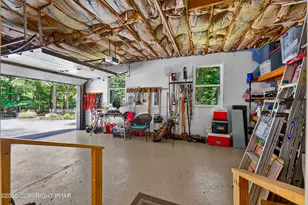 400 Ridge Cir, Cresco, PA 18326 - Photo 48