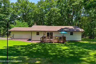 400 Ridge Cir, Cresco, PA 18326 - Photo 8