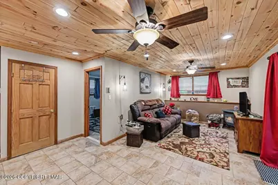  386 Upper Ridge Drive, Effort, PA 18330 - Photo 30