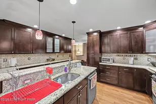 386 Upper Rdg Dr, Effort, PA 18330 - Photo 10