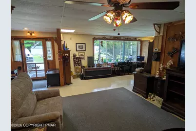  926 Pennsylvania 390, Cresco, PA 18326 - Photo 20