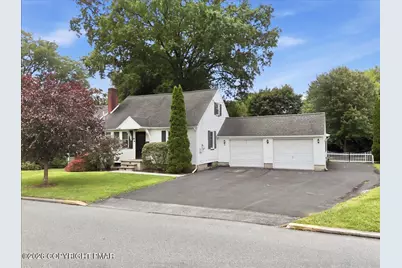  467 N 8th Street, Stroudsburg, PA 18360 - Photo 4