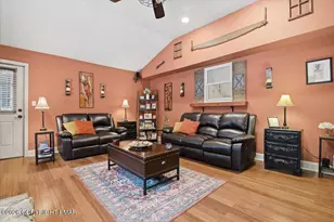 1646 Erie Ct, Effort, PA 18330 - Photo 22