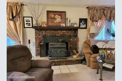  151 Edinburgh Road, Bushkill, PA 18324 - Photo 10
