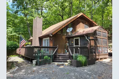  151 Edinburgh Road, Bushkill, PA 18324 - Photo 2