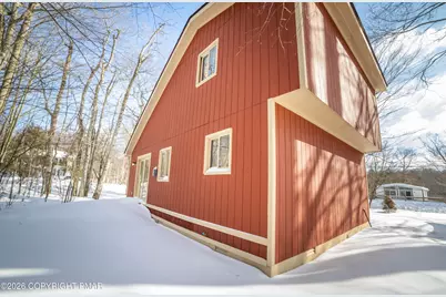  9640 Stony Hollow Drive, Tobyhanna, PA 18466 - Photo 32