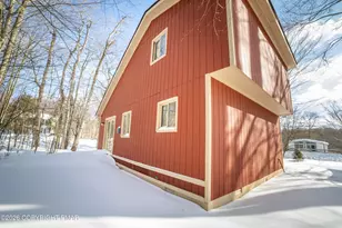 9640 Stony Hollow Dr, Tobyhanna, PA 18466 - Photo 32