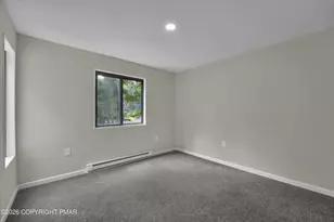 148 Sandlewood Dr, East Stroudsburg, PA 18301 - Photo 18