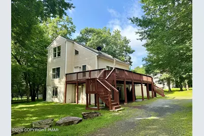  82 Tennyson Circle, Albrightsville, PA 18210 - Photo 2