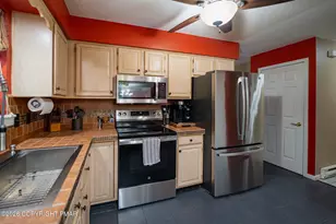 211 Annette Marie Dr, Long Pond, PA 18334 - Photo 34