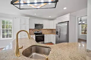 6330 Laurel Rd, Pocono Summit, PA 18346 - Photo 14