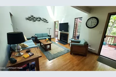  117 Meadow View Court, Bushkill, PA 18324 - Photo 14