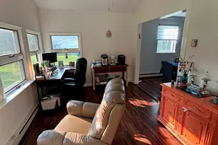 2639 Lakeshore Dr, Sciota, PA 18354 - Photo 16