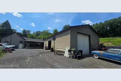  135 Little Creek Lane, East Stroudsburg, PA 18301 - Photo 4