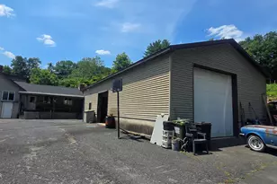 135 Little Creek Ln, East Stroudsburg, PA 18301 - Photo 4