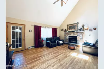  7 Libra Mew, Lake Ariel, PA 18436 - Photo 4