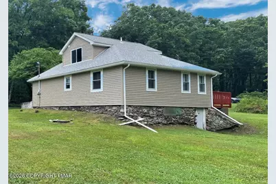  199 Hardytown Road, Cresco, PA 18326 - Photo 2
