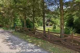 168 Bernies Dr, Kunkletown, PA 18058 - Photo 2