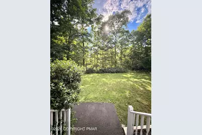  126 Talon Drive, Tannersville, PA 18372 - Photo 12