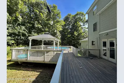  126 Talon Drive, Tannersville, PA 18372 - Photo 8