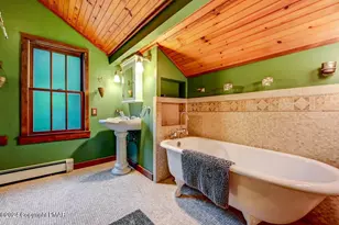 614 Lavender Ln, Canadensis, PA 18325 - Photo 48