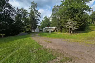 5083 Route 115, Blakeslee, PA 18610 - Photo 4