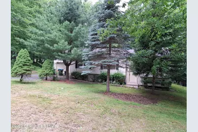  56 Holly Forest Road, Mount Pocono, PA 18344 - Photo 4