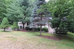 56 Holly Forest Rd, Mount Pocono, PA 18344 - Photo 4