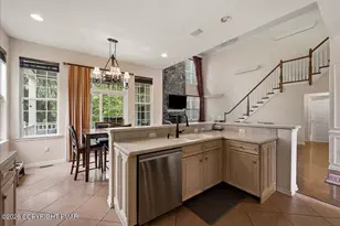539 Tournament Ct, East Stroudsburg, PA 18302 - Photo 26
