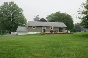 508 Grove St, Honesdale, PA 18431 - Photo 6