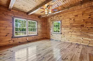 14 E Point Rd, Albrightsville, PA 18210 - Photo 30