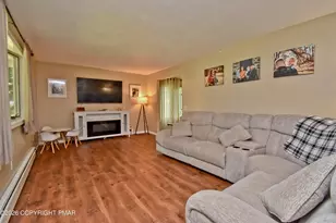 5 Gilliland Dr, East Stroudsburg, PA 18301 - Photo 2