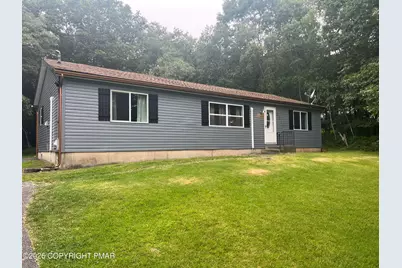  2215 Yellowstone Drive, Blakeslee, PA 18610 - Photo 4