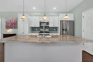 2214 Huntington Ln, Easton, PA 18040 - Photo 8