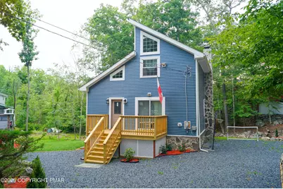  375 Canterbury Road, Bushkill, PA 18324 - Photo 1