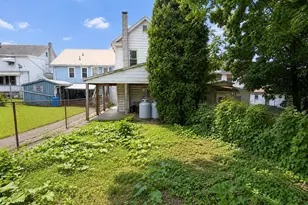 215 W Market St, Williamstown, PA 17098 - Photo 36