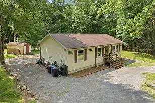 12 High Point Dr, Albrightsville, PA 18210 - Photo 2