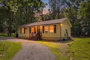 12 High Point Dr, Albrightsville, PA 18210 - Photo 2