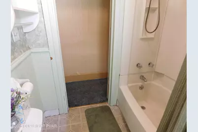  406 Pine Street, Tamaqua, PA 18252 - Photo 14