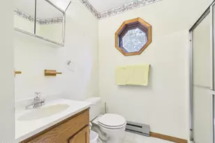 228 Choctaw Dr, Pocono Lake, PA 18347 - Photo 30