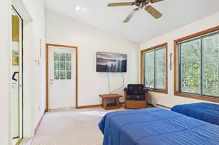 228 Choctaw Dr, Pocono Lake, PA 18347 - Photo 22