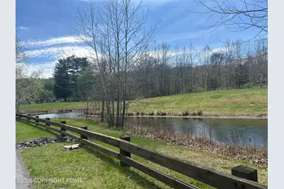  3 Village Circle #APT 403, Stroudsburg, PA 18360 - Photo 14