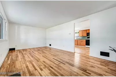  819 Fairview Avenue, Stroudsburg, PA 18360 - Photo 14