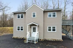 400 Cedar Dr, Long Pond, PA 18334 - Photo 4
