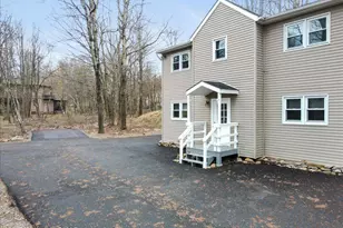 400 Cedar Dr, Long Pond, PA 18334 - Photo 8