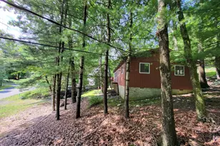 257 Saunders Dr, Bushkill, PA 18324 - Photo 32