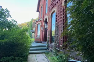315 S Centre St, Pottsville, PA 17901 - Photo 6